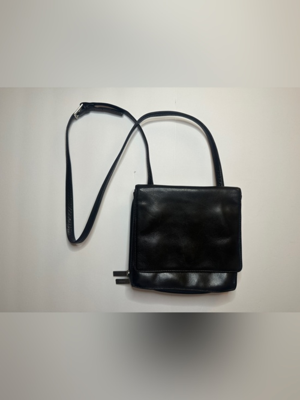 Vintage hobo international black leather cross body purse